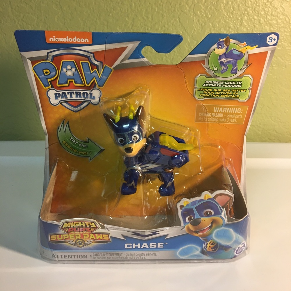 NIB Paw Patrol Mighty Pups Super Paws